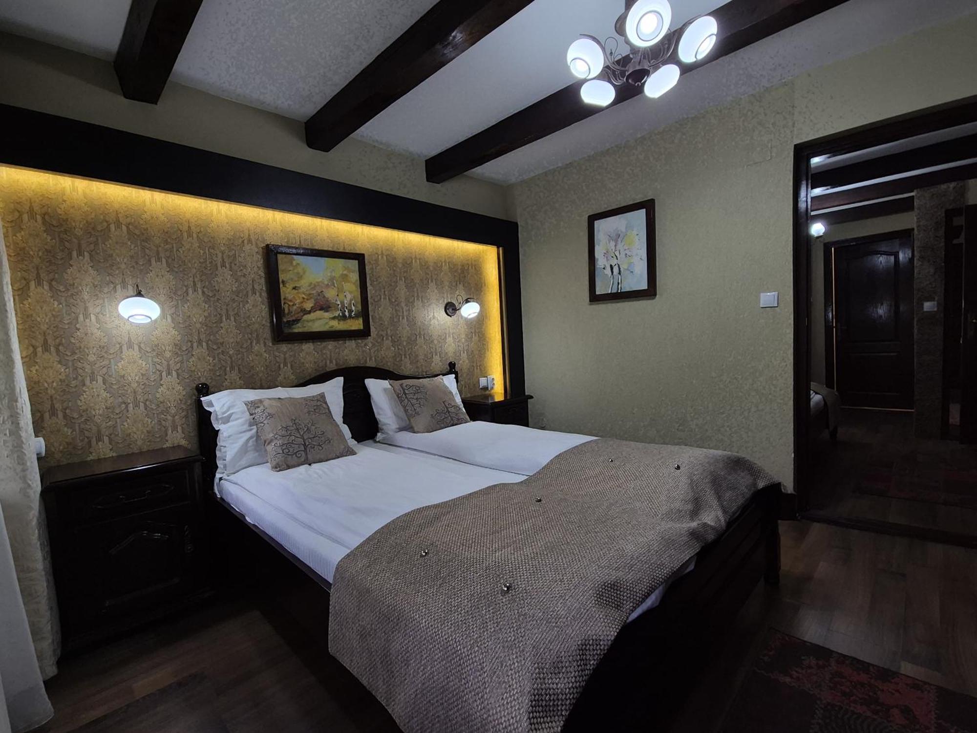Pensiunea Dumbravita Hotel Rîu de Mori Екстериор снимка